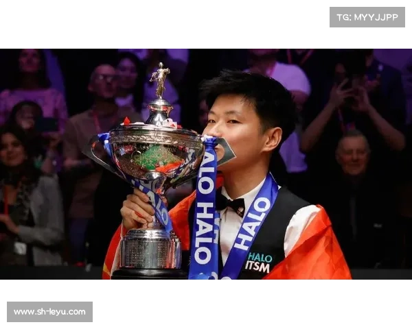 NXT中国选手首度夺得职业摔跤冠军腰带创历史新篇章